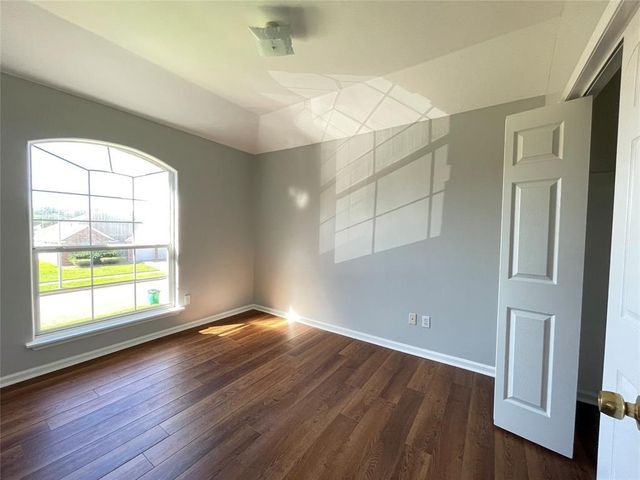 6638 Chantalle Drive, Katy, TX 77449