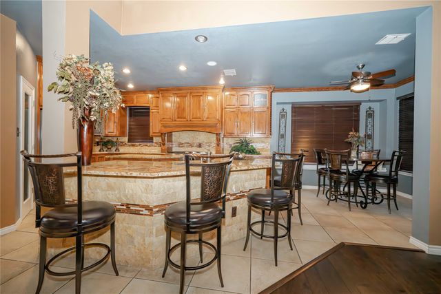 4821 Gloucester Drive, Grand Prairie, TX 75052