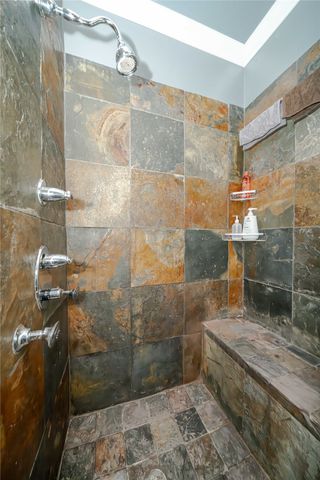 4821 Gloucester Drive, Grand Prairie, TX 75052