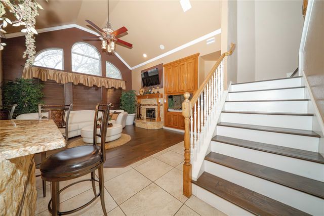 4821 Gloucester Drive, Grand Prairie, TX 75052