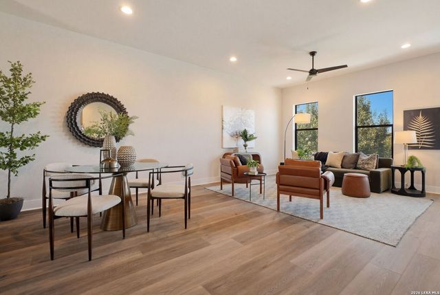 7924 Kennedy Hl Unit 2, San Antonio, TX 78235