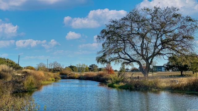 7924 Kennedy Hl Unit 2, San Antonio, TX 78235