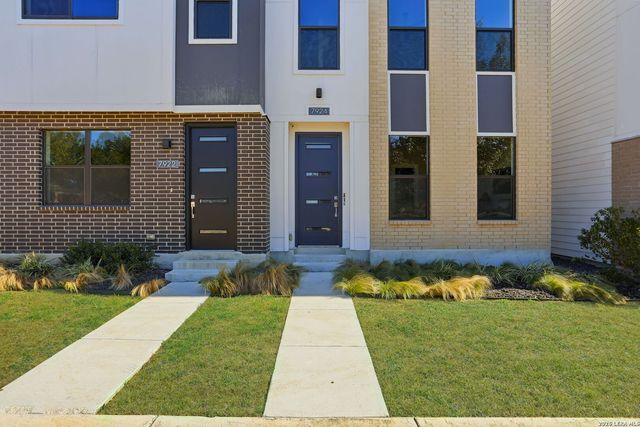 7924 Kennedy Hl Unit 2, San Antonio, TX 78235