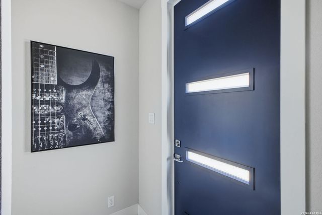 7924 Kennedy Hl Unit 2, San Antonio, TX 78235