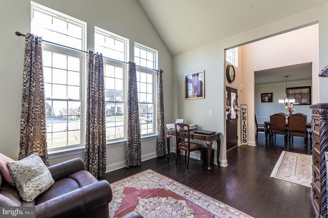 62 SURREY DR, Easton, PA 18045