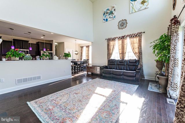 62 SURREY DR, Easton, PA 18045