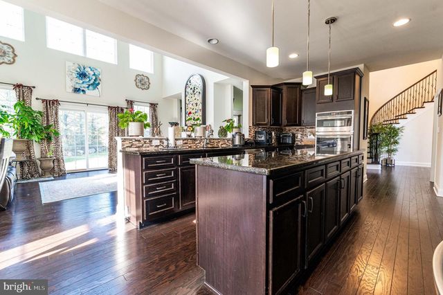 62 SURREY DR, Easton, PA 18045