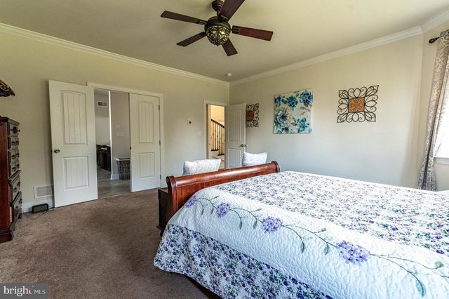 62 SURREY DR, Easton, PA 18045