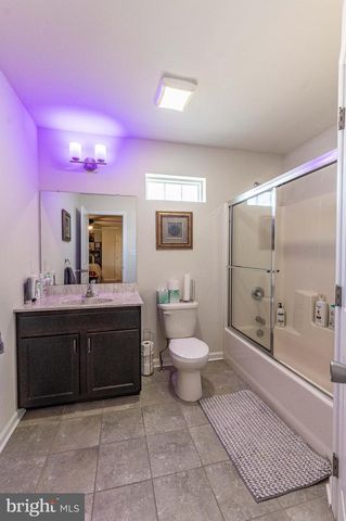 62 SURREY DR, Easton, PA 18045