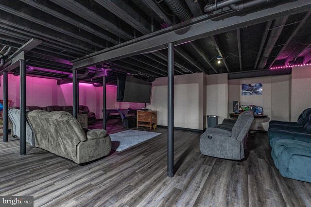 62 SURREY DR, Easton, PA 18045