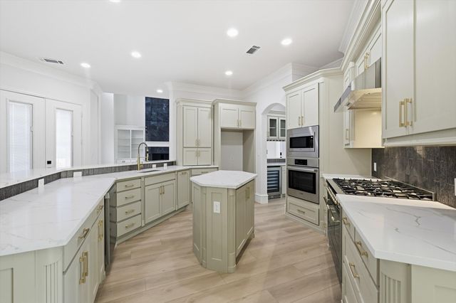 3001 Pecan Drive, Flower Mound, TX 75028