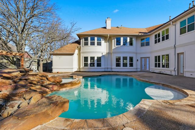 3001 Pecan Drive, Flower Mound, TX 75028