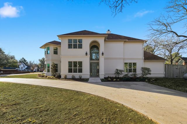 3001 Pecan Drive, Flower Mound, TX 75028