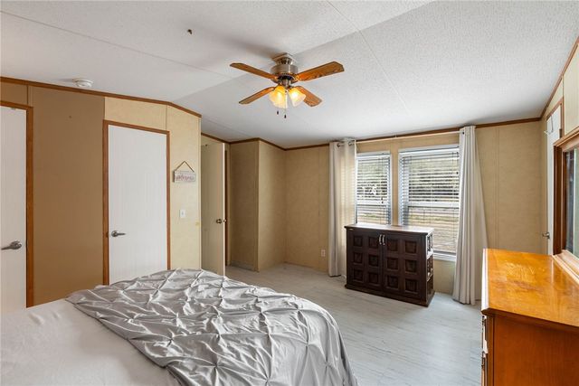 2234 Kirby Dr, Aransas Pass, TX 78336