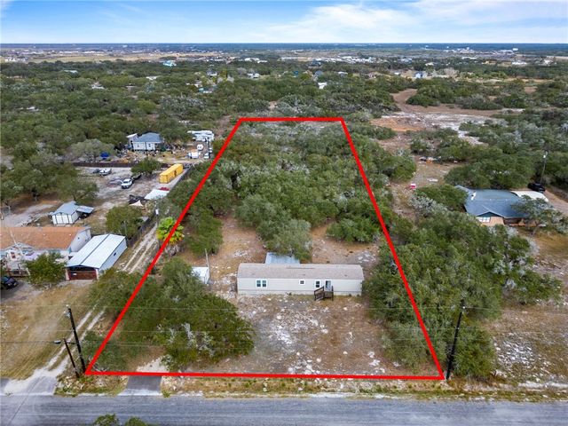 2234 Kirby Dr, Aransas Pass, TX 78336
