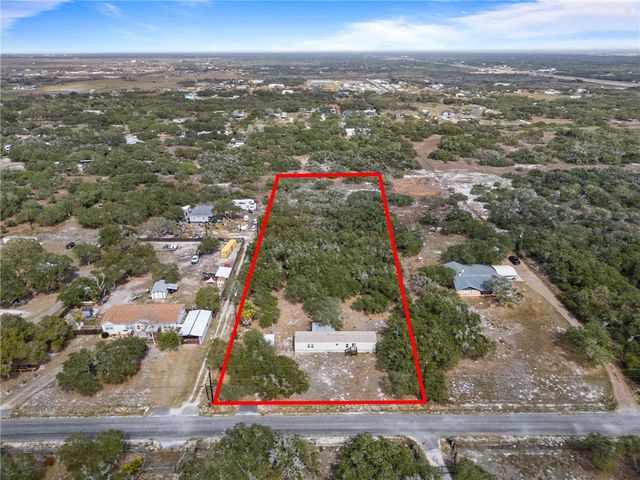 2234 Kirby Dr, Aransas Pass, TX 78336