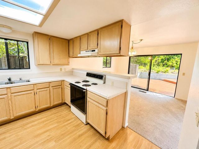 317 Village Creek Road, Aptos, CA 95003