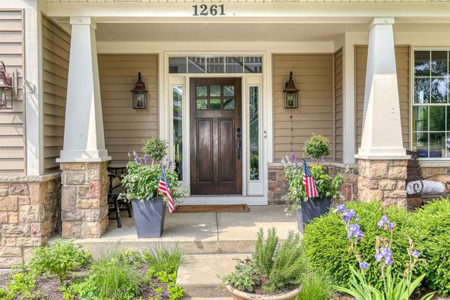 1261 Independence Avenue, Elburn, IL 60119