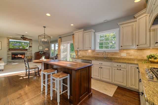 1261 Independence Avenue, Elburn, IL 60119
