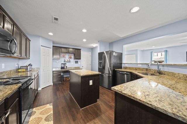 4405 Coble Glen Lane, Canal Winchester, OH 43110