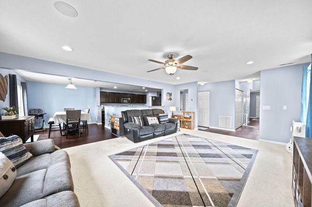 4405 Coble Glen Lane, Canal Winchester, OH 43110