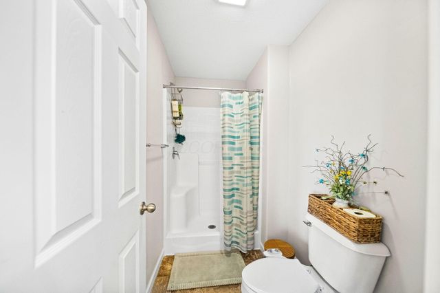 4405 Coble Glen Lane, Canal Winchester, OH 43110