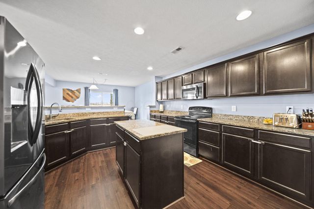 4405 Coble Glen Lane, Canal Winchester, OH 43110