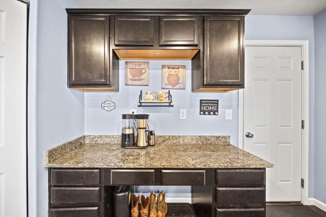 4405 Coble Glen Lane, Canal Winchester, OH 43110