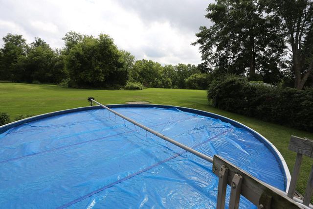 907 S University AVENUE, Beaver Dam, WI 53916