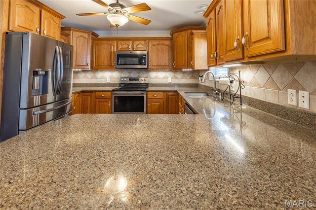 907 Plantation, Sikeston, MO 63801