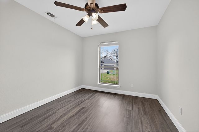 118 Vaughn Lane, Quinlan, TX 75474