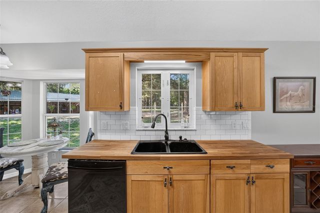 15020 W HIGHWAY 328, Ocala, FL 34482