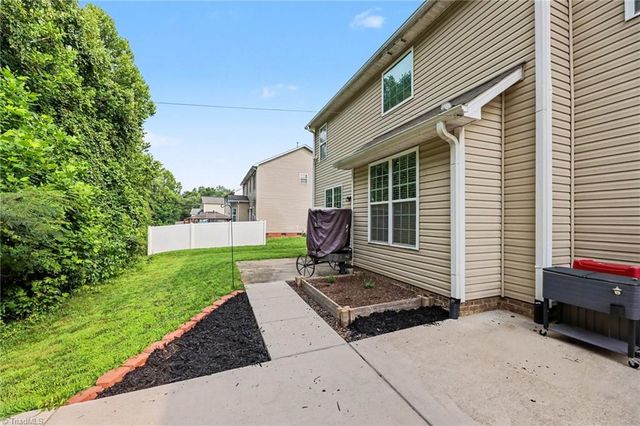 240 Water Mill Road, Kernersville, NC 27284