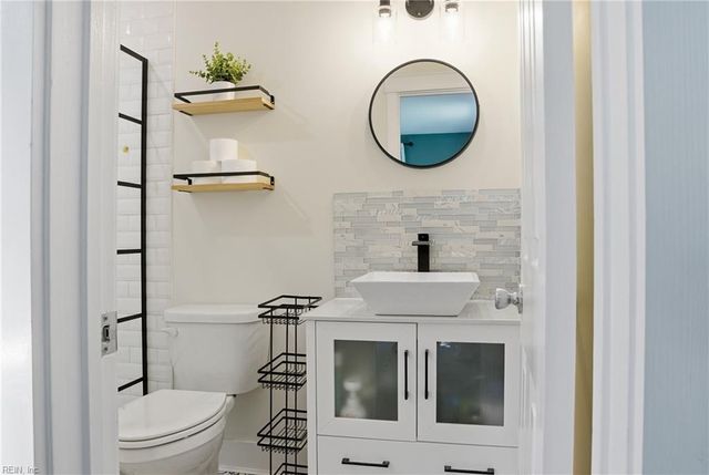 1901 Gravenhurst DR, Virginia Beach, VA 23464