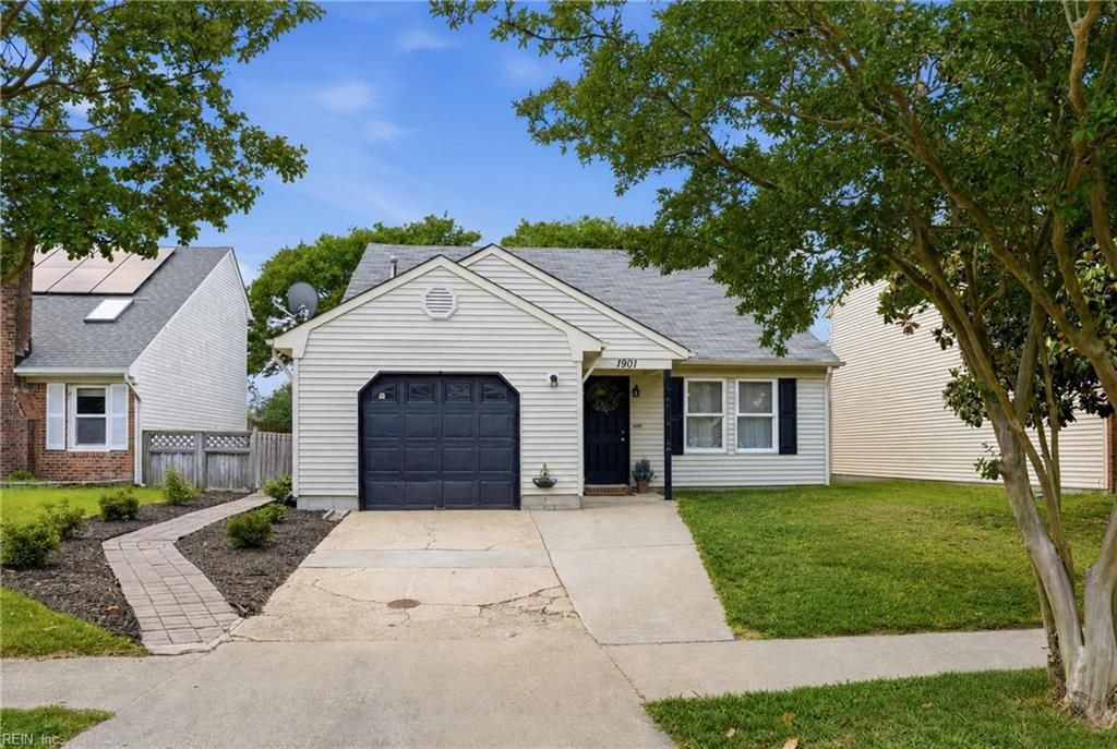 1901 Gravenhurst DR, Virginia Beach, VA 23464