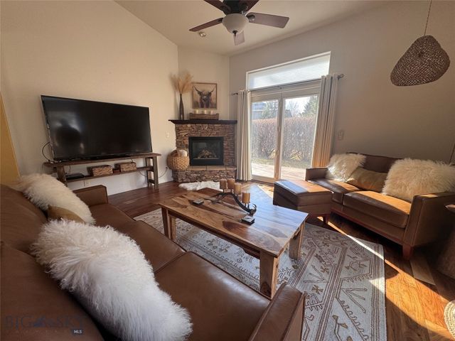 1002 Boylan G, Bozeman, MT 59715