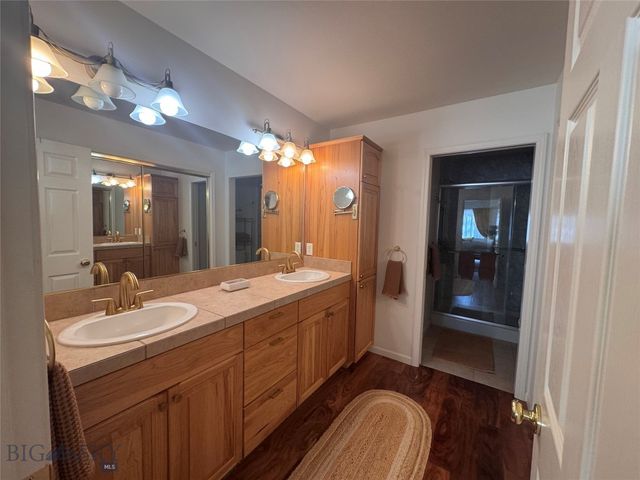 1002 Boylan G, Bozeman, MT 59715