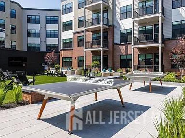 2000 Schindler Drive A13, South Amboy, NJ 08879