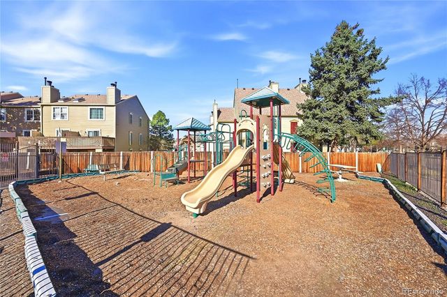 1885 S Quebec Way A18, Denver, CO 80231