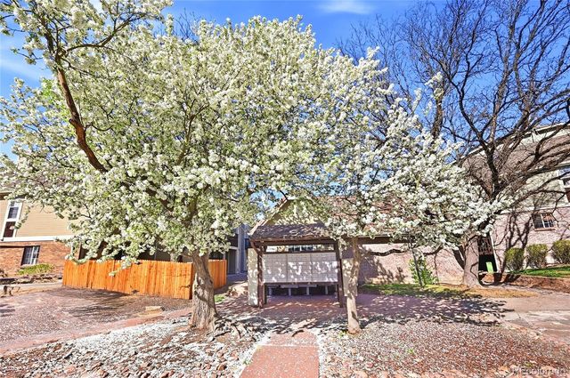 1885 S Quebec Way A18, Denver, CO 80231