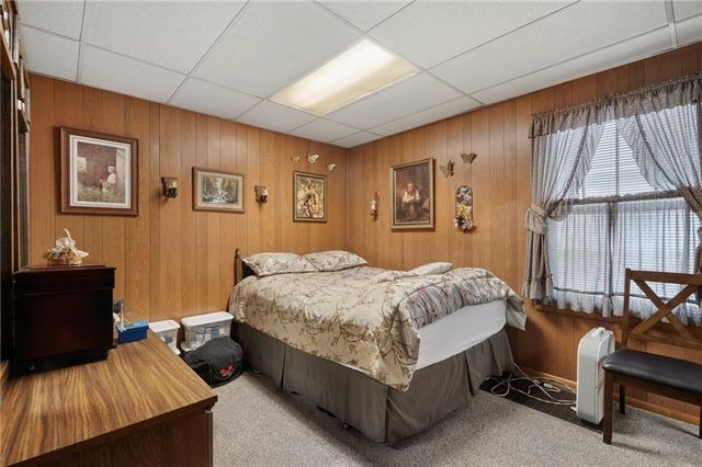 882 Shawnee Road, Kansas City, KS 66103