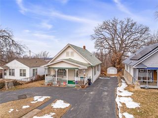 882 Shawnee Road, Kansas City, KS 66103