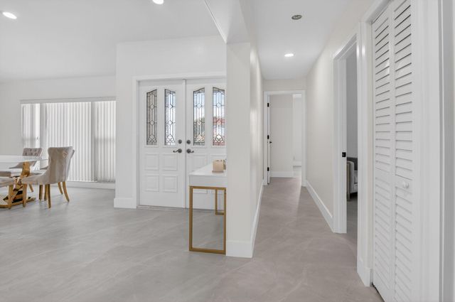 20203 Back Nine Drive, Boca Raton, FL 33498