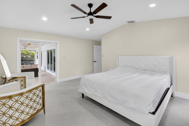 20203 Back Nine Drive, Boca Raton, FL 33498