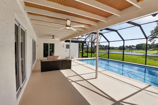 20203 Back Nine Drive, Boca Raton, FL 33498