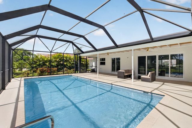 20203 Back Nine Drive, Boca Raton, FL 33498