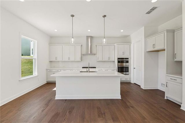 230 East Harbor Drive, Dawsonville, GA 30534