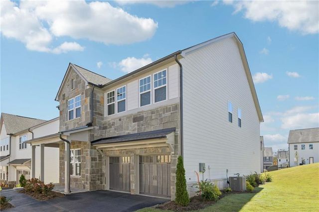 230 East Harbor Drive, Dawsonville, GA 30534