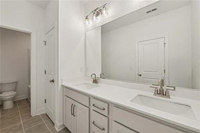 230 East Harbor Drive, Dawsonville, GA 30534