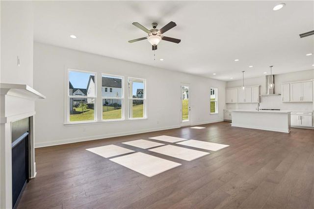 230 East Harbor Drive, Dawsonville, GA 30534